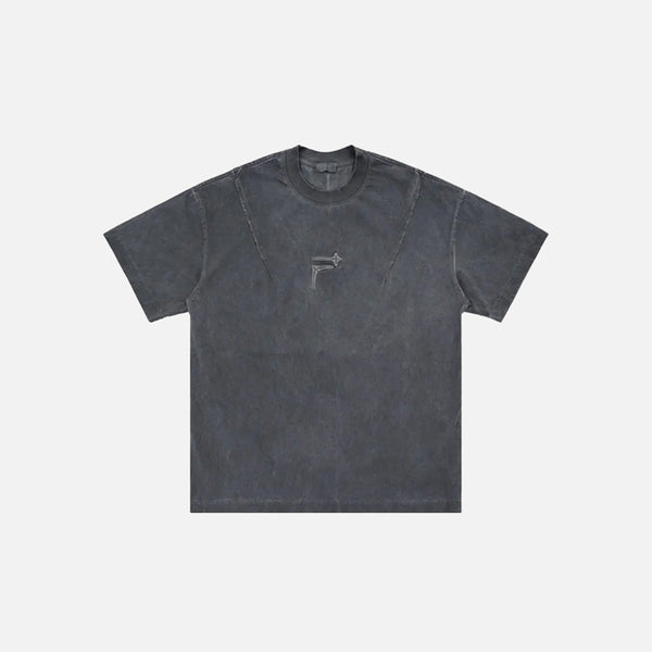 Front view of the gray Y2k Retro Washed Embroidery T-shirt in a gray background