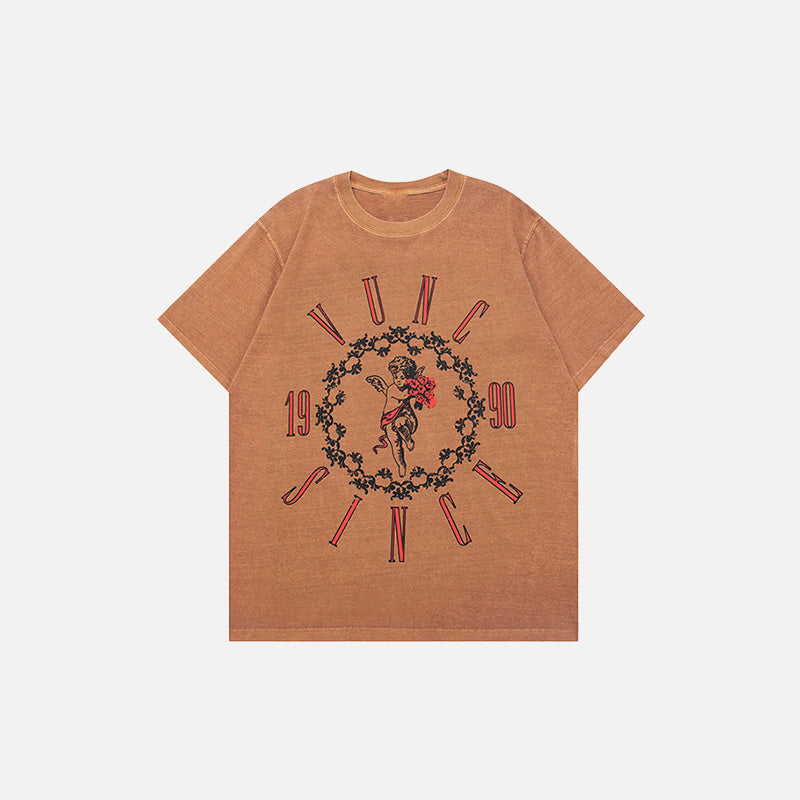 Front view of the brown Y2k Peace Flower Printed T-shirt in a gray background 