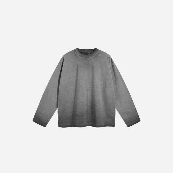 Front view of the gray Classic Casual Long Sleeve T-shirt in a gray background