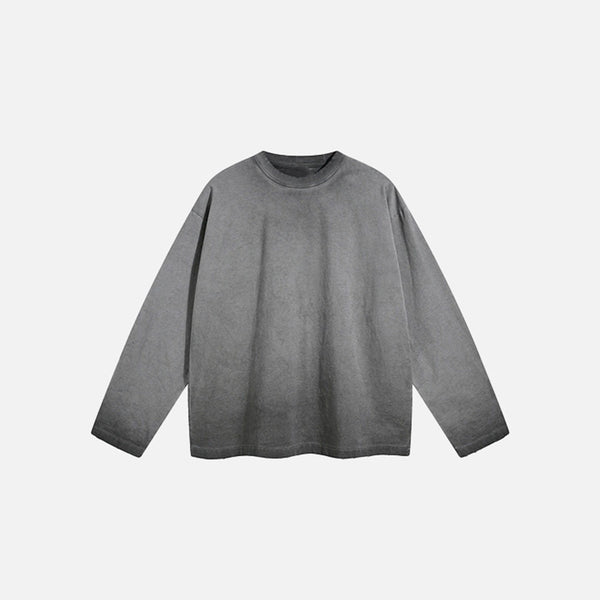 Front view of the gray Classic Casual Long Sleeve T-shirt in a gray background