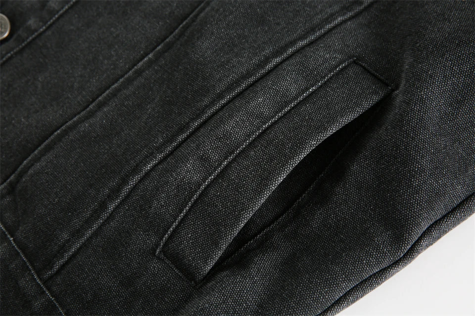 The pockets of the black Y2K Vintage Street Punk Women's Jacket from DAXUEN.